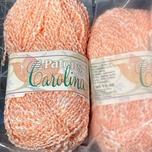 Vintage Patons Carolina Peach Yarn - 6 Skeins